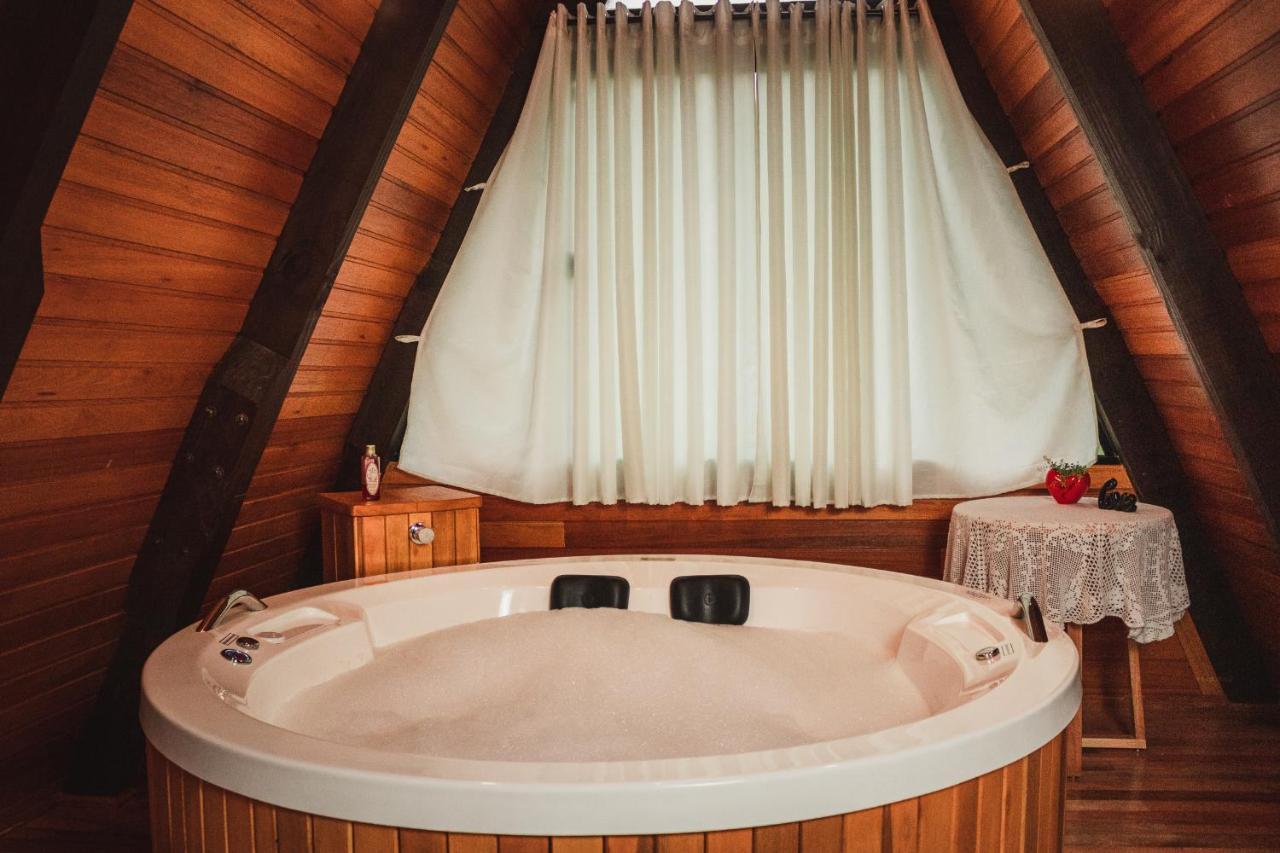Cabanas Doce Recanto • Chalé com jacuzzi Bom Retiro  Extérieur photo