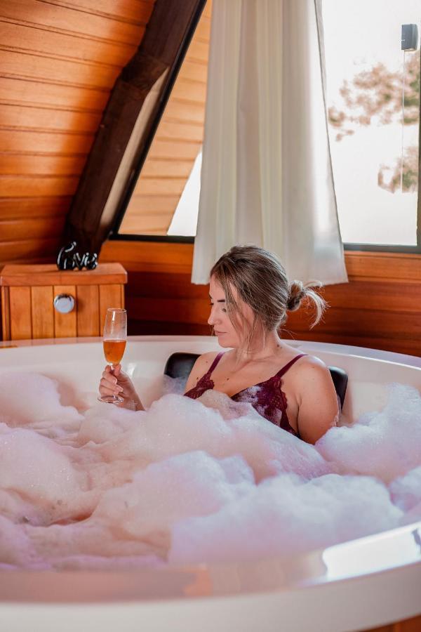 Cabanas Doce Recanto • Chalé com jacuzzi Bom Retiro  Extérieur photo